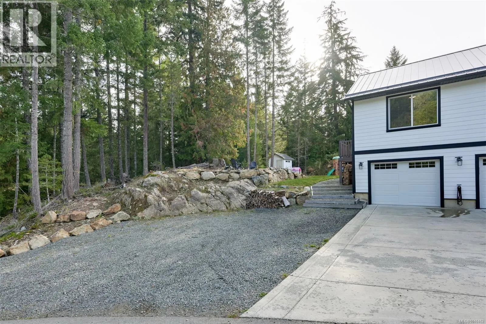 1141 Trailhead Lane
