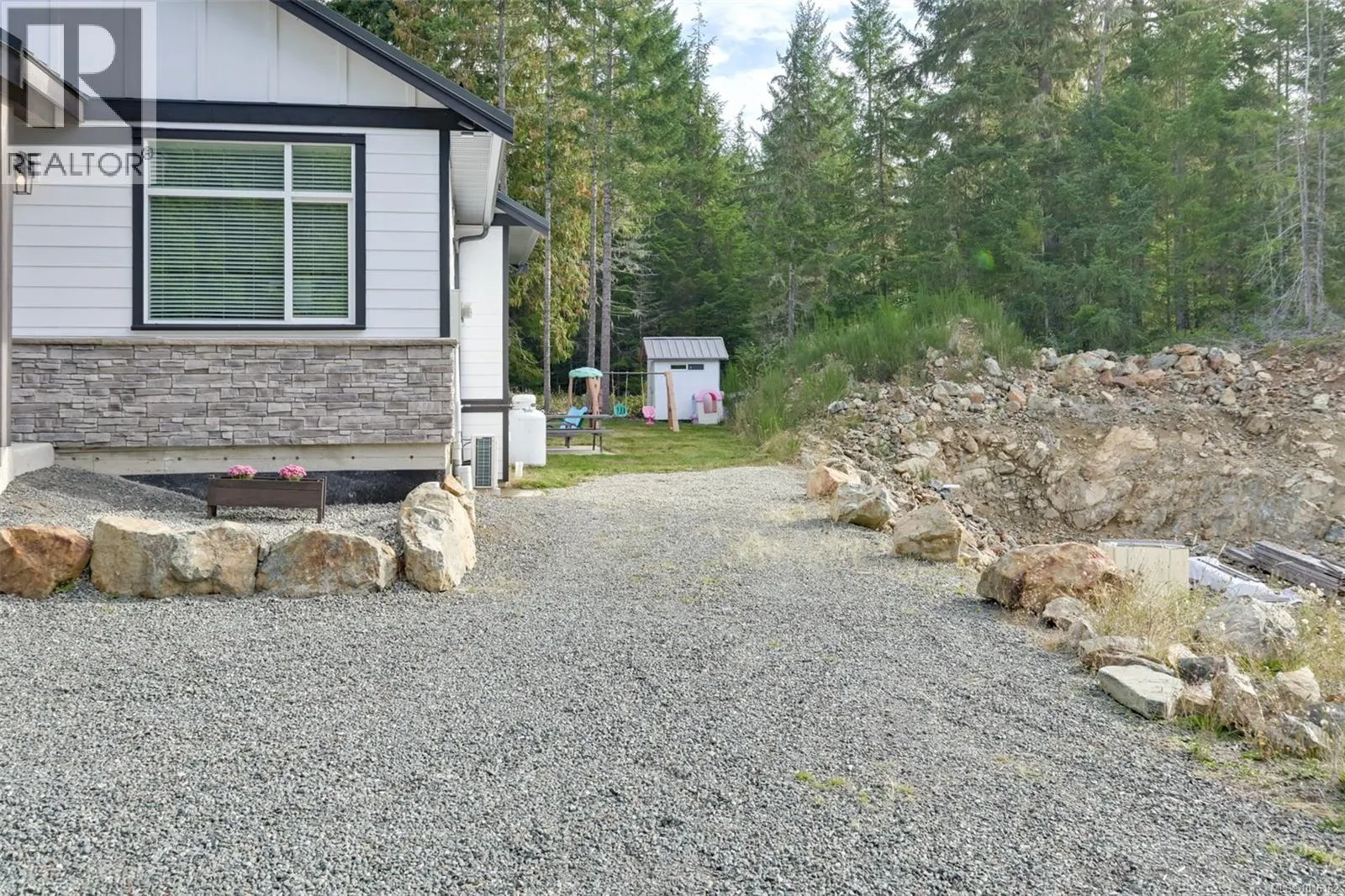 1141 Trailhead Lane