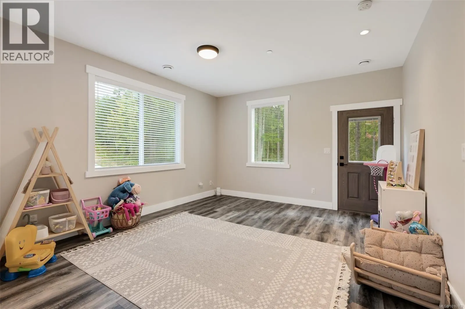 1141 Trailhead Lane