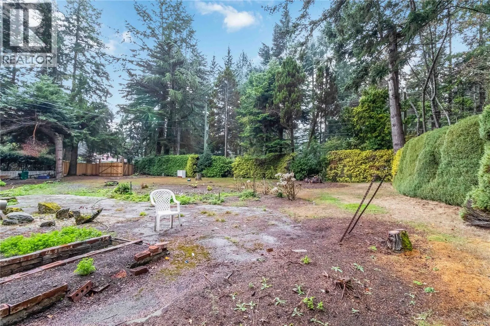 5447 Fowler Rd