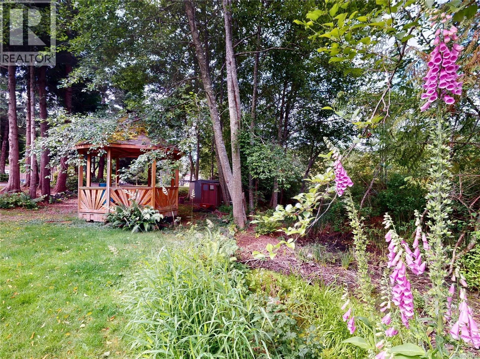 2126 Winfield Dr