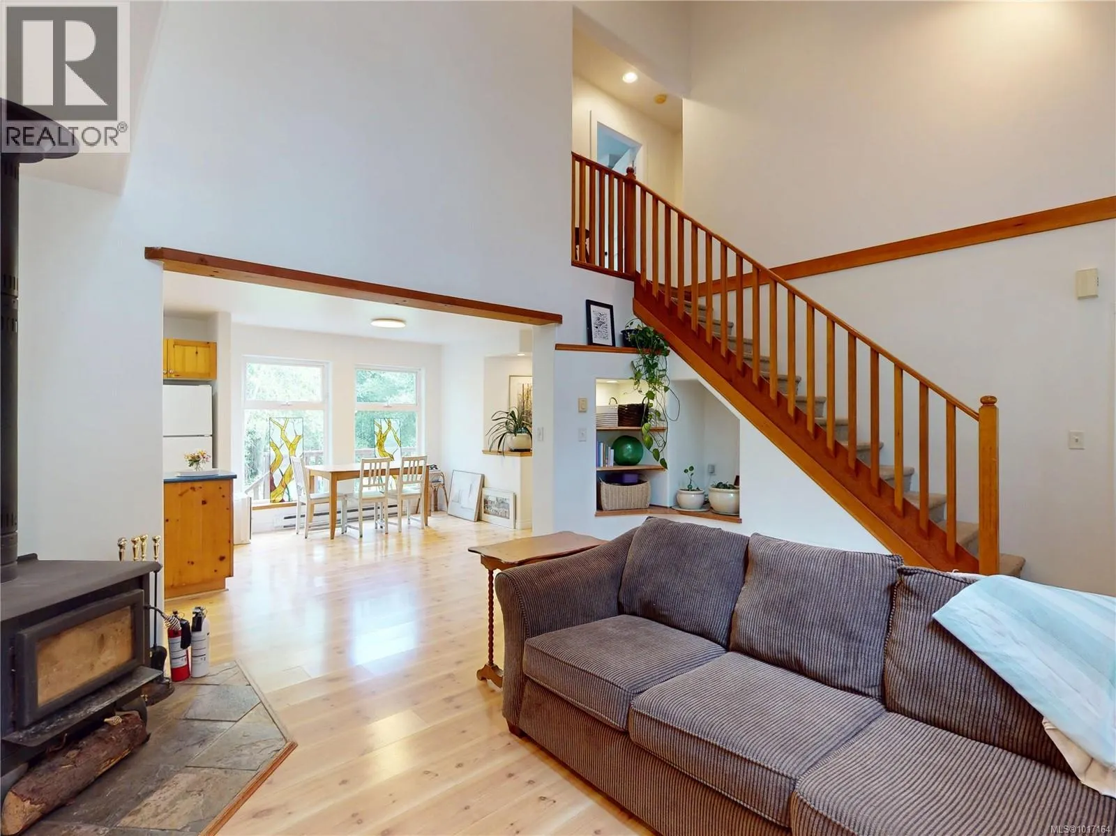 2126 Winfield Dr