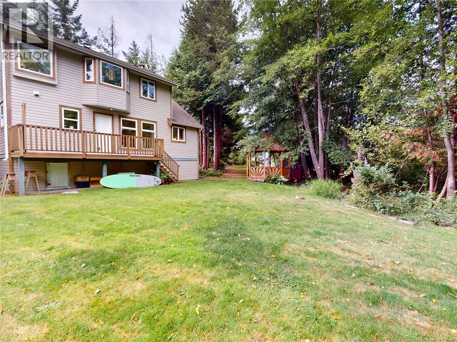 2126 Winfield Dr