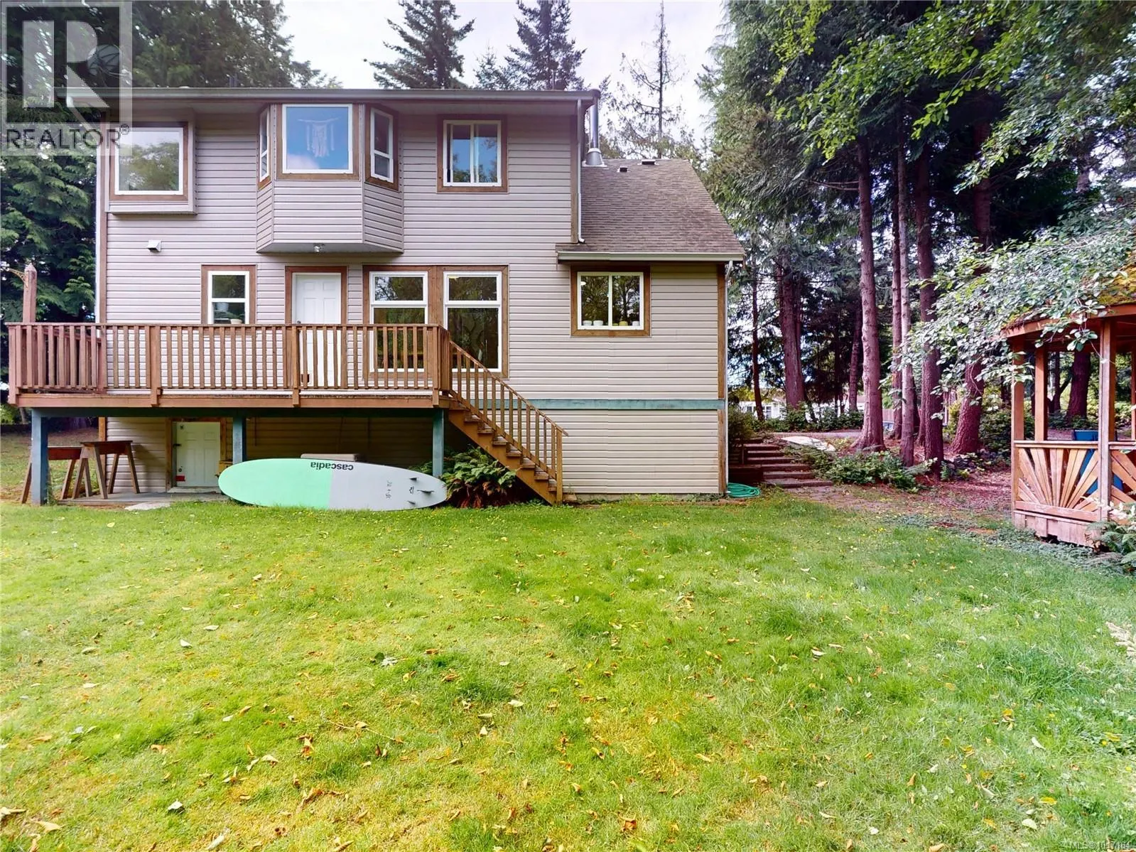 2126 Winfield Dr