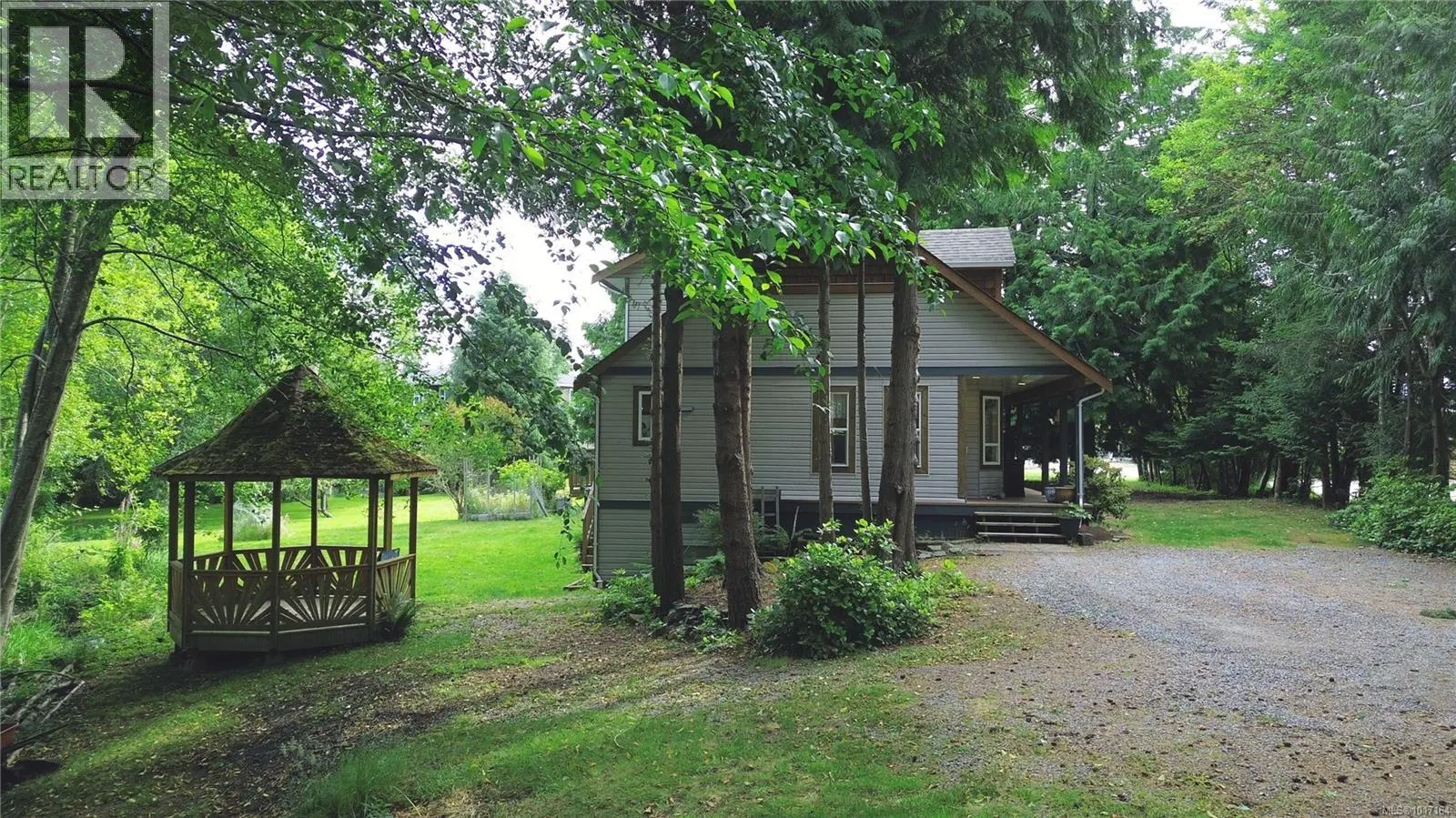 2126 Winfield Dr