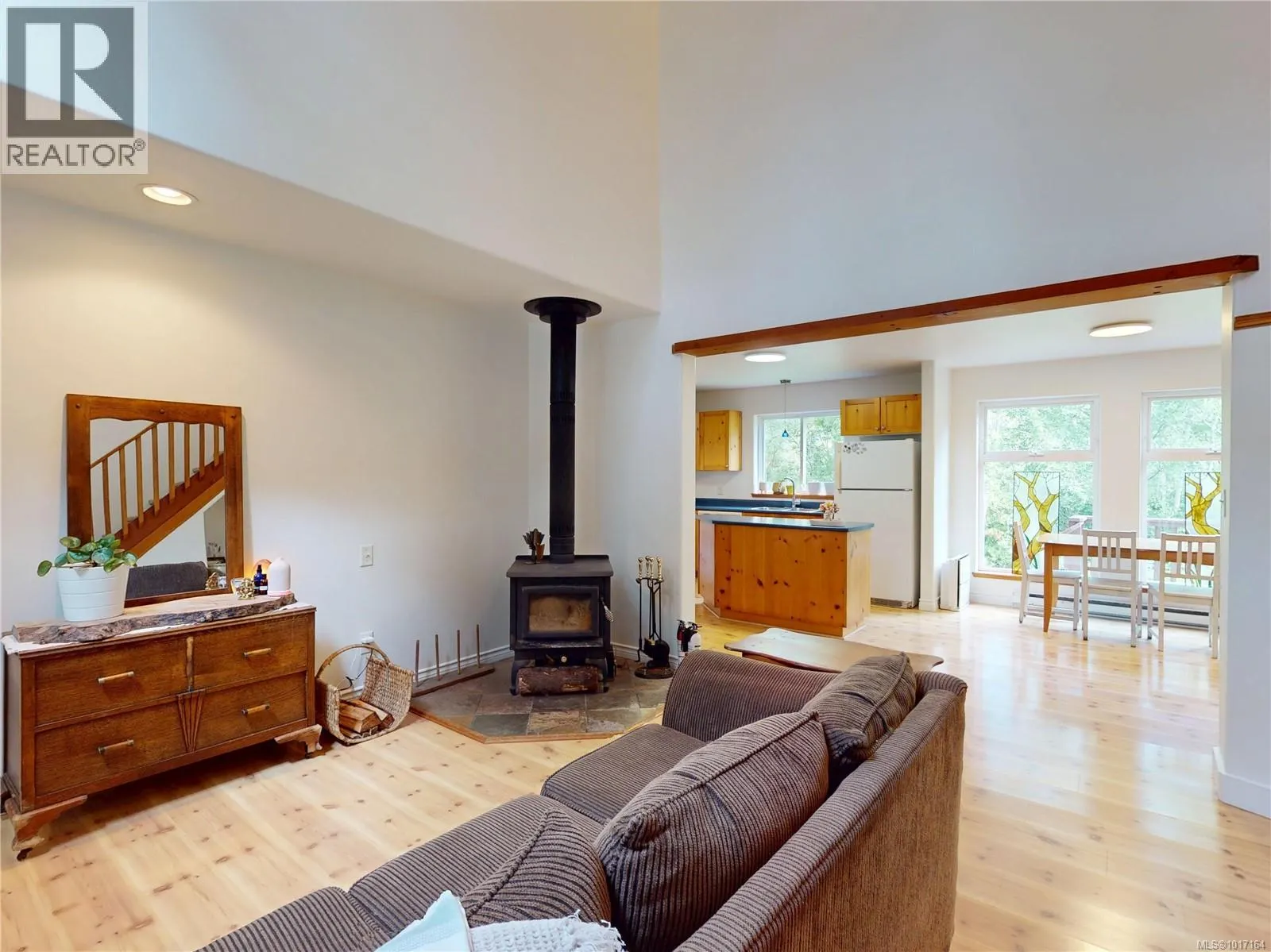 2126 Winfield Dr