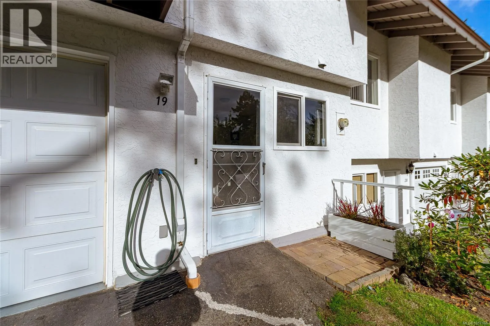 19 278 Island Hwy