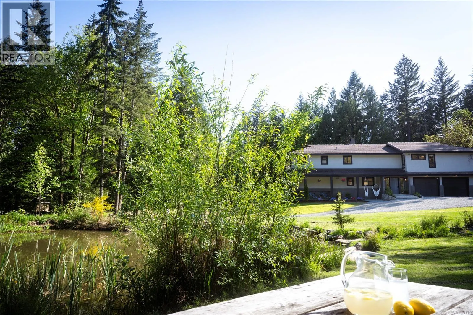 6866 Doumont Rd