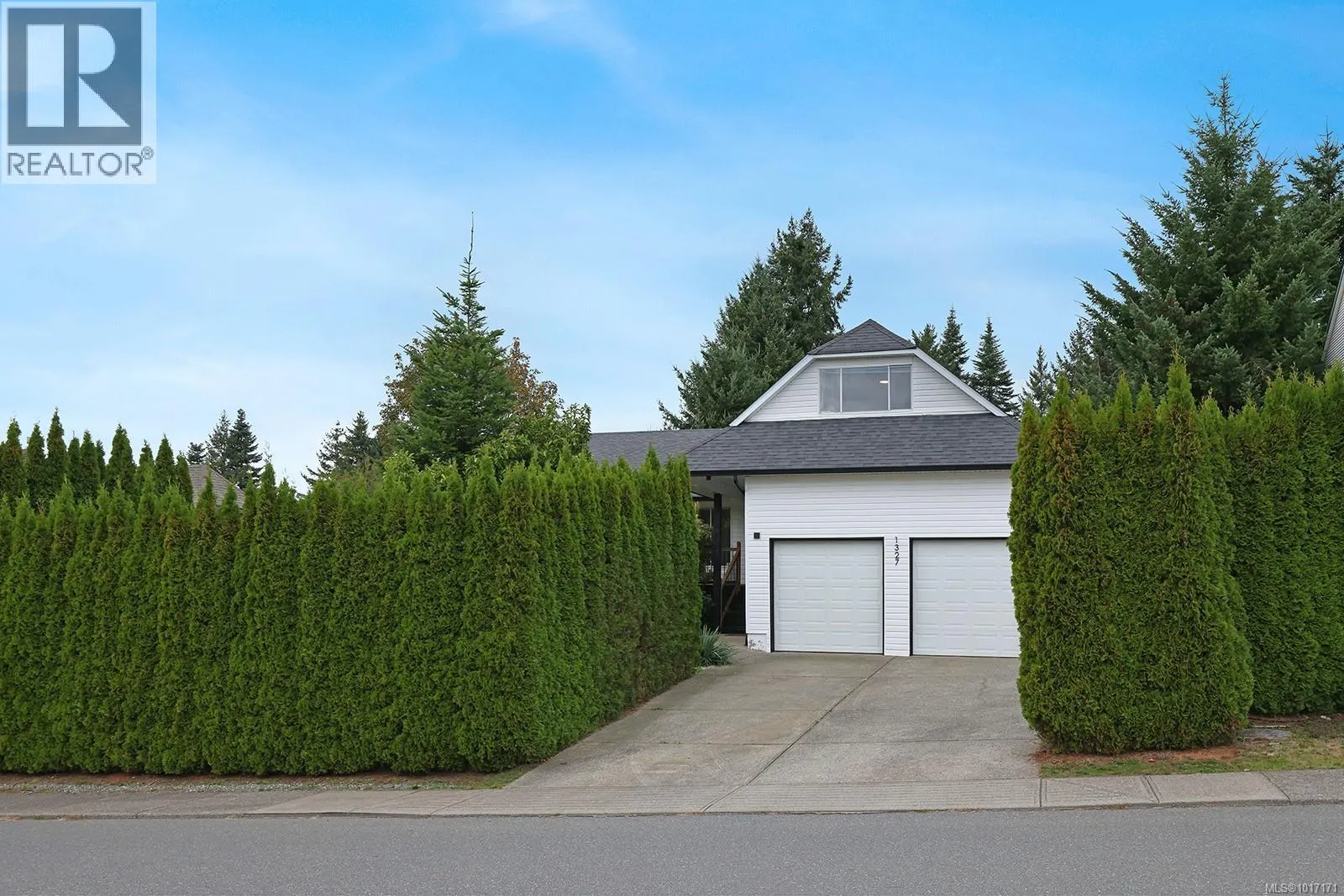 1327 Malahat Dr