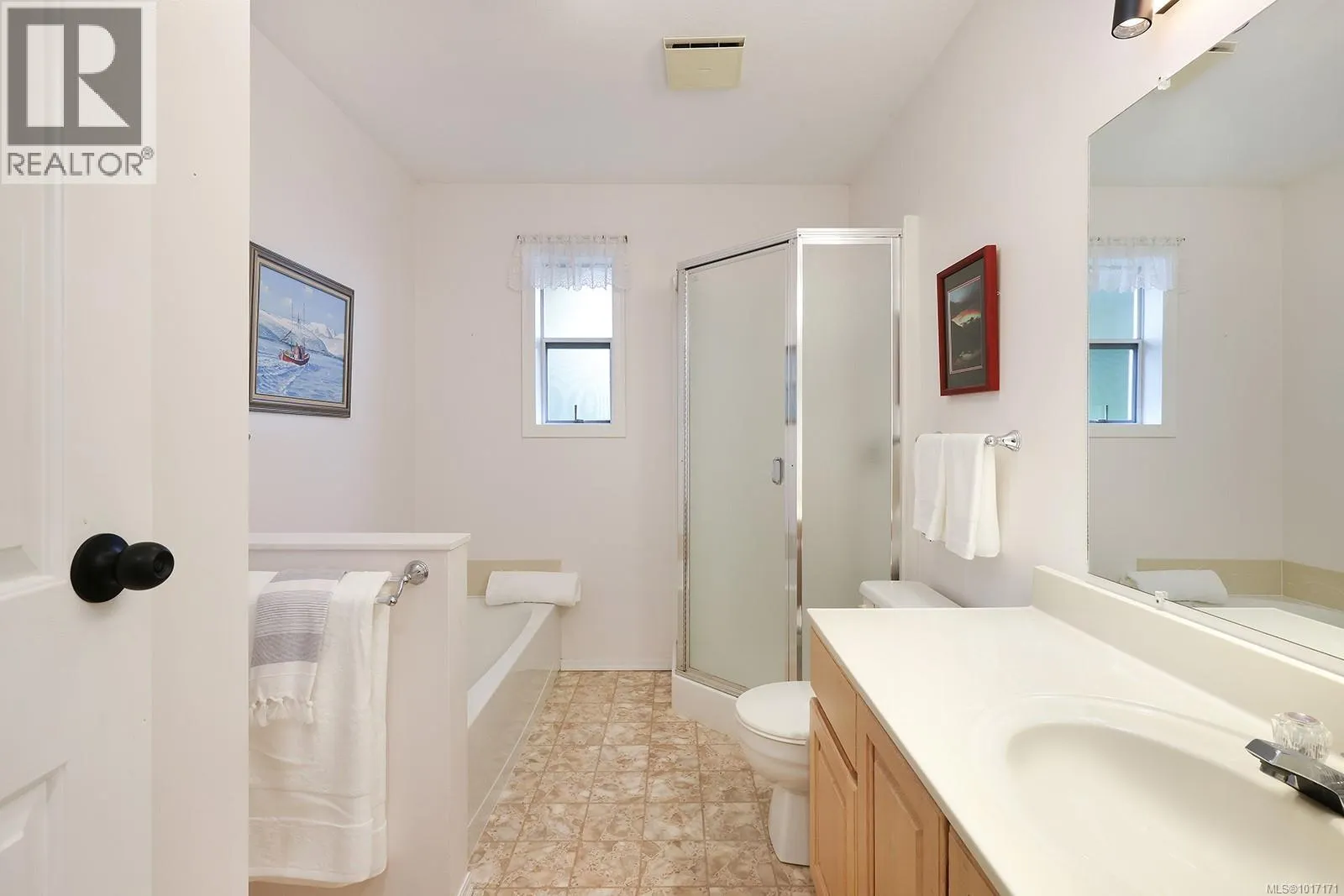 1327 Malahat Dr