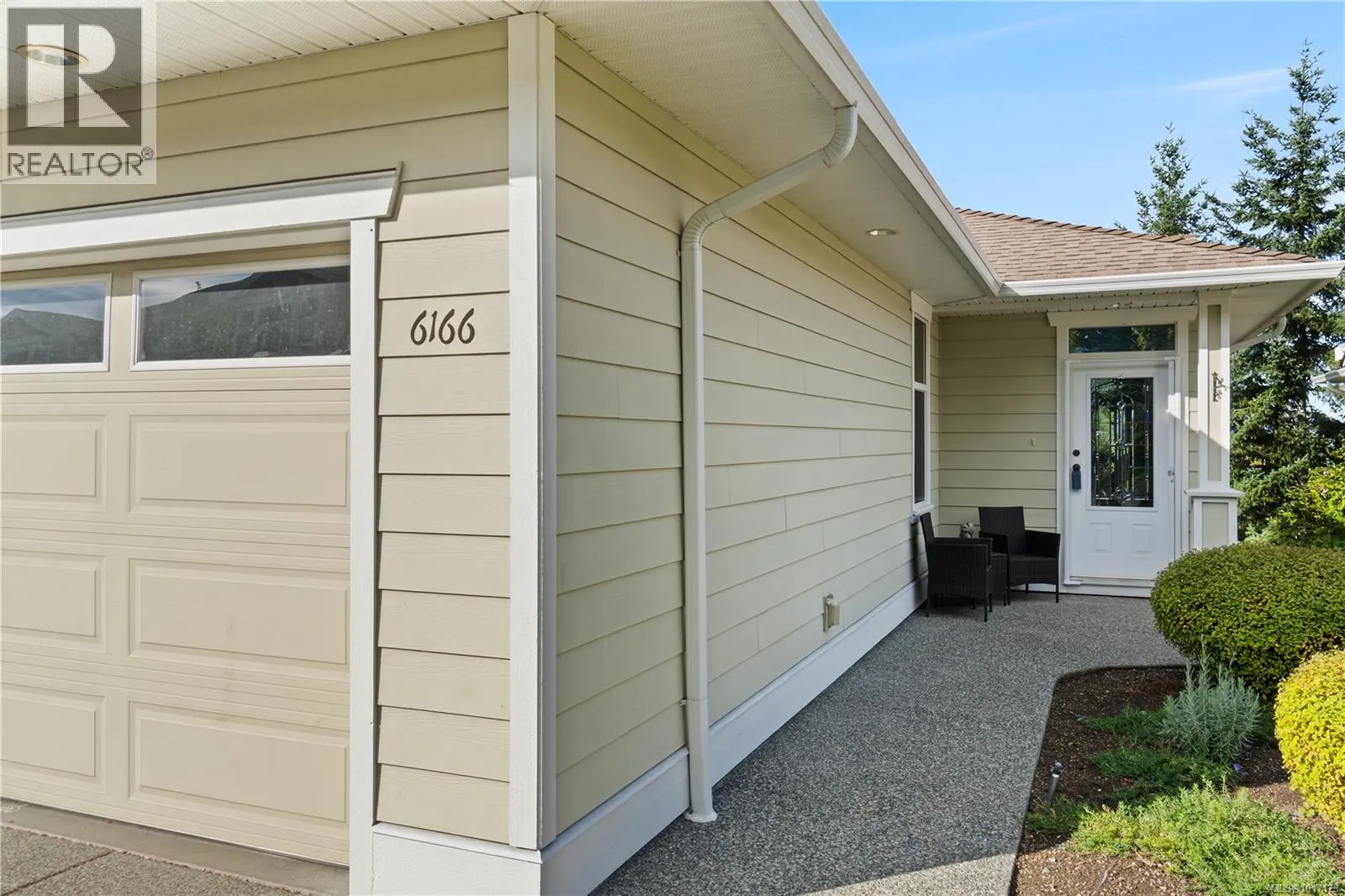 6166 Arlin Pl