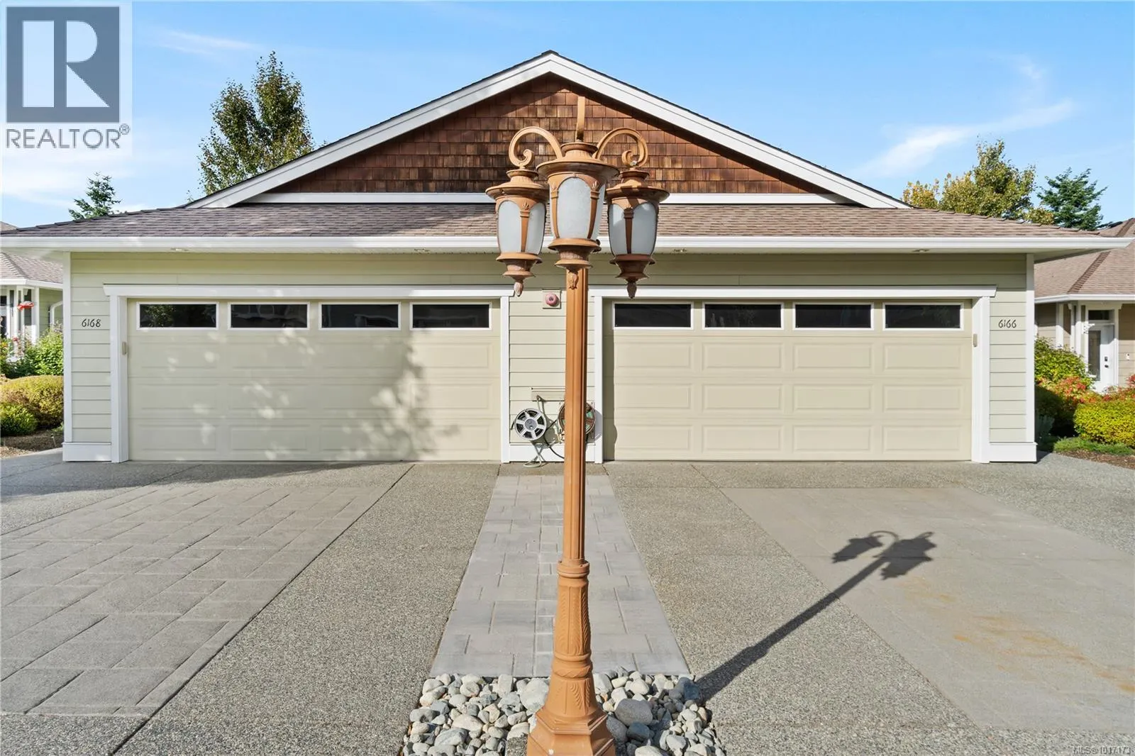 6166 Arlin Pl