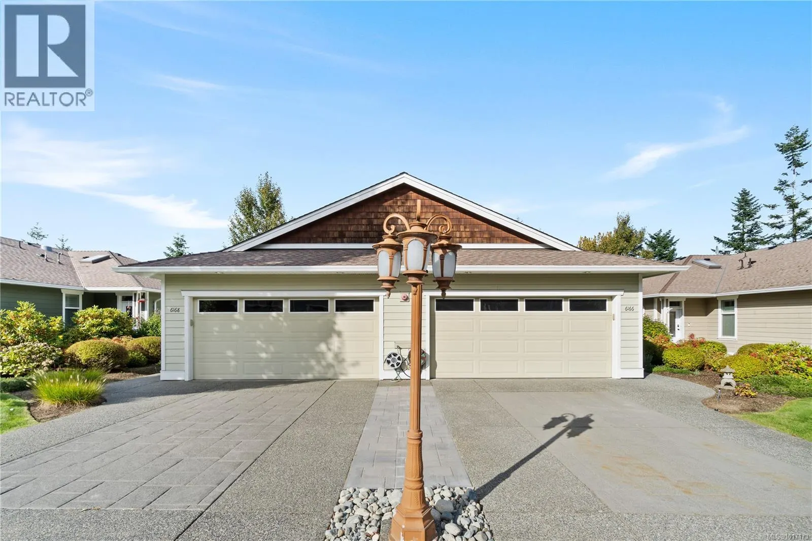 6166 Arlin Pl