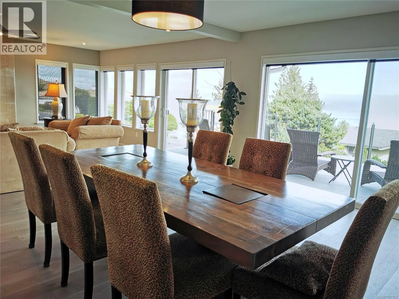 1723 Mayneview Terr