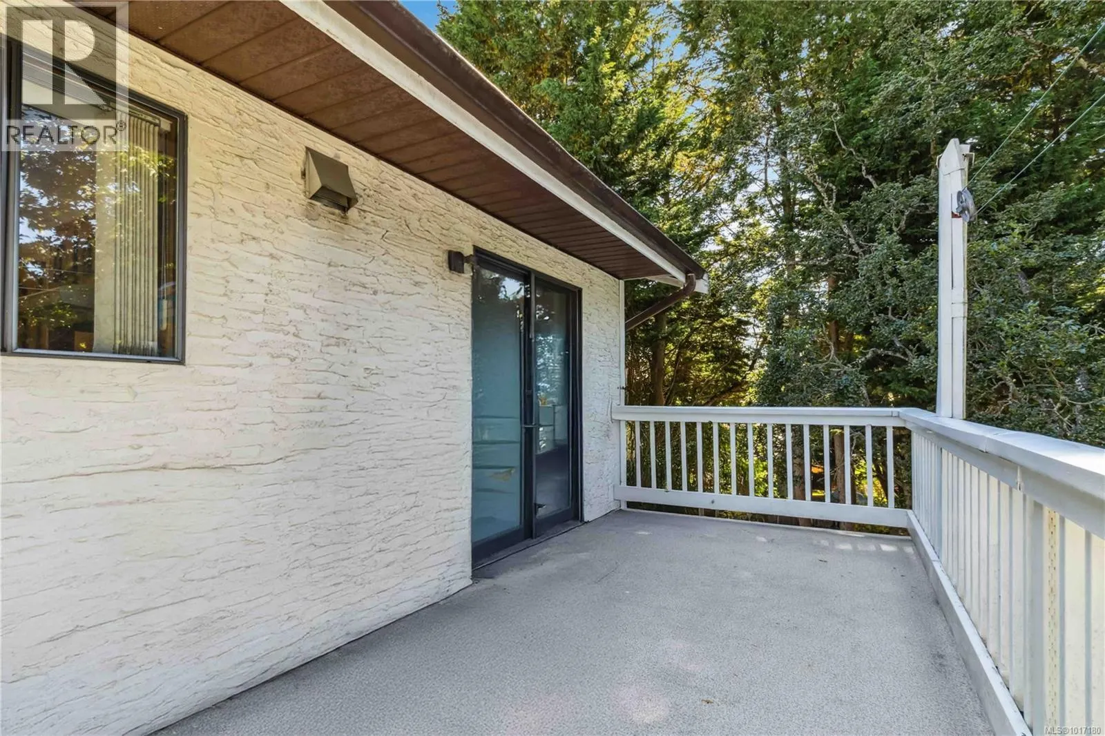 550 Fermoy Pl