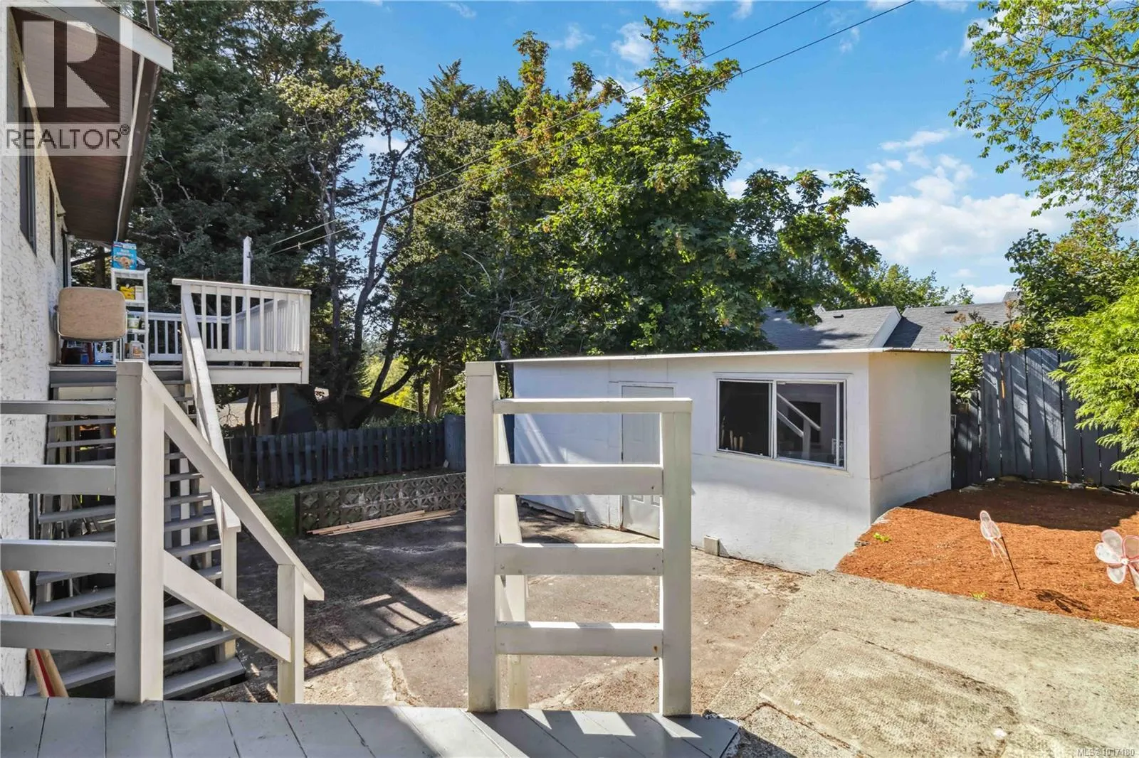 550 Fermoy Pl