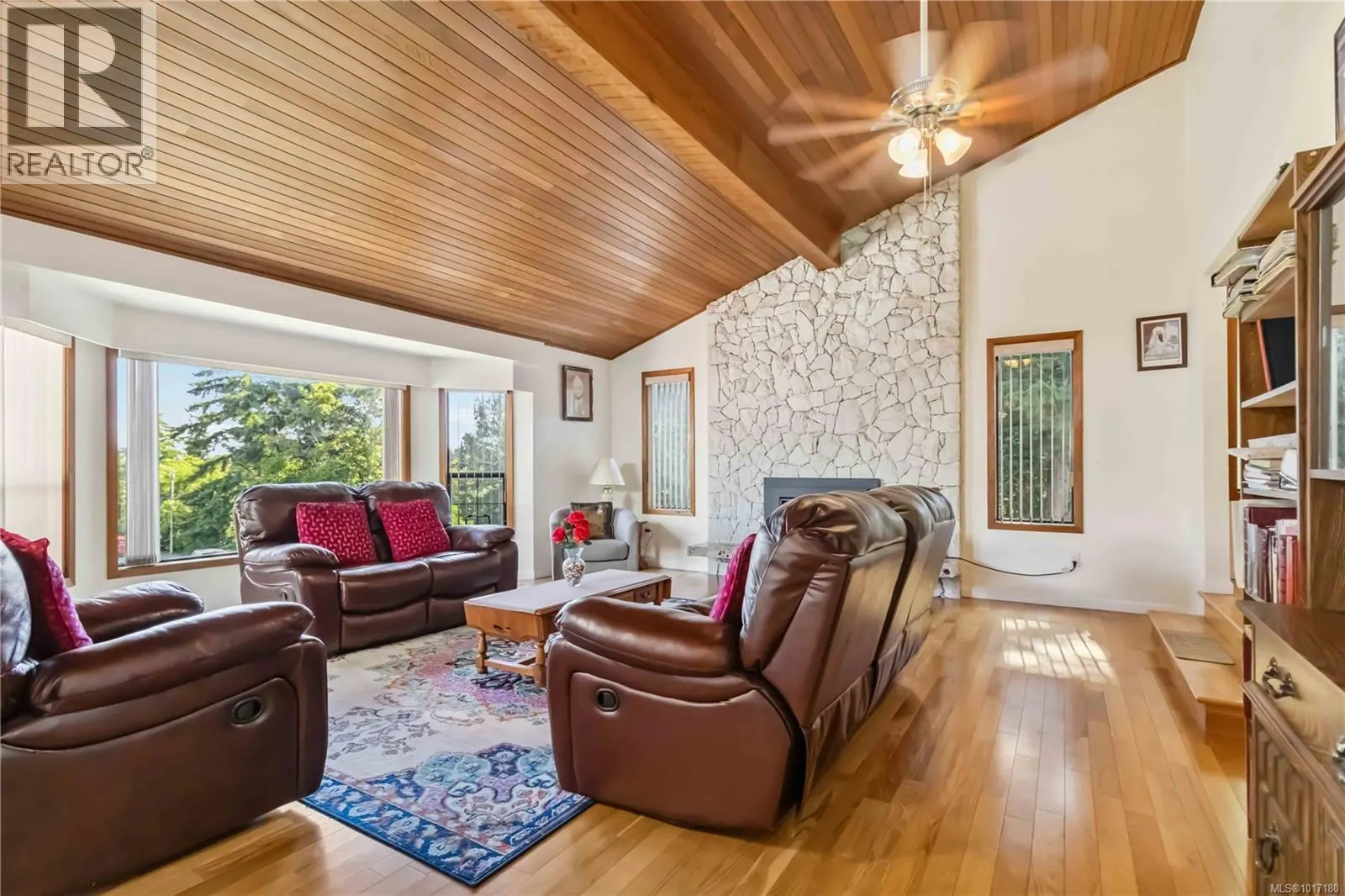 550 Fermoy Pl