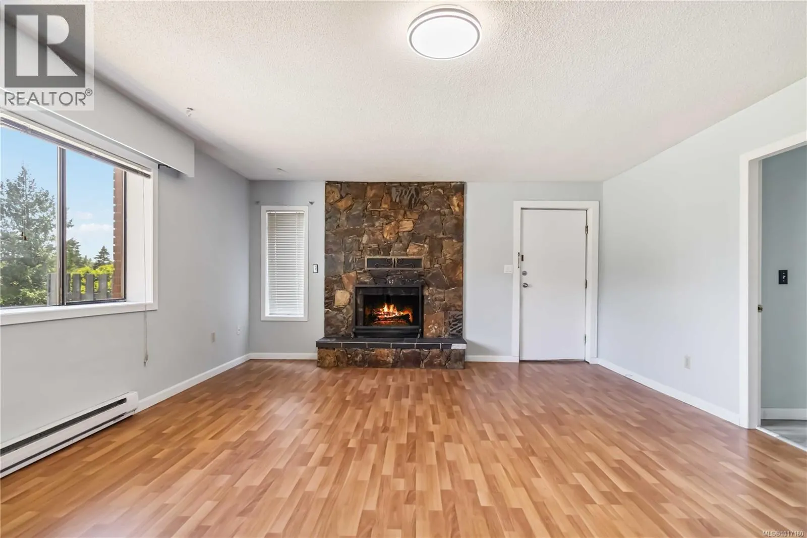 550 Fermoy Pl