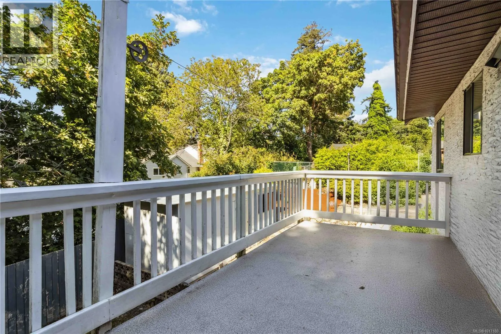 550 Fermoy Pl