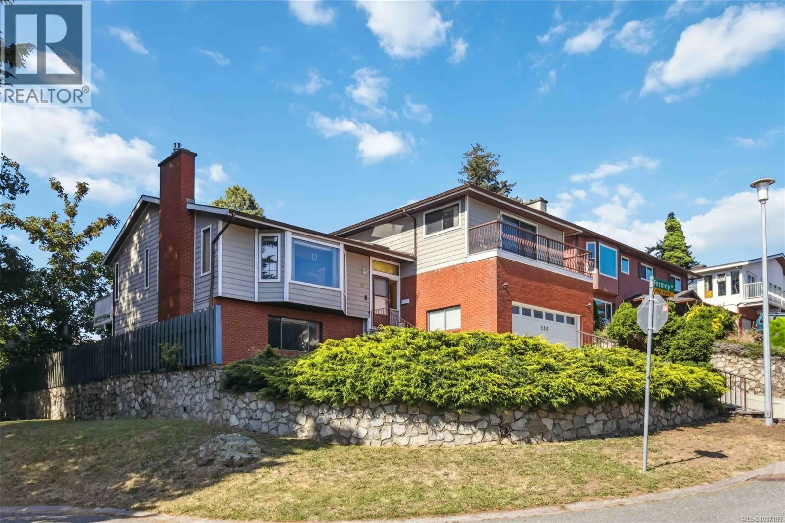 550 Fermoy Pl