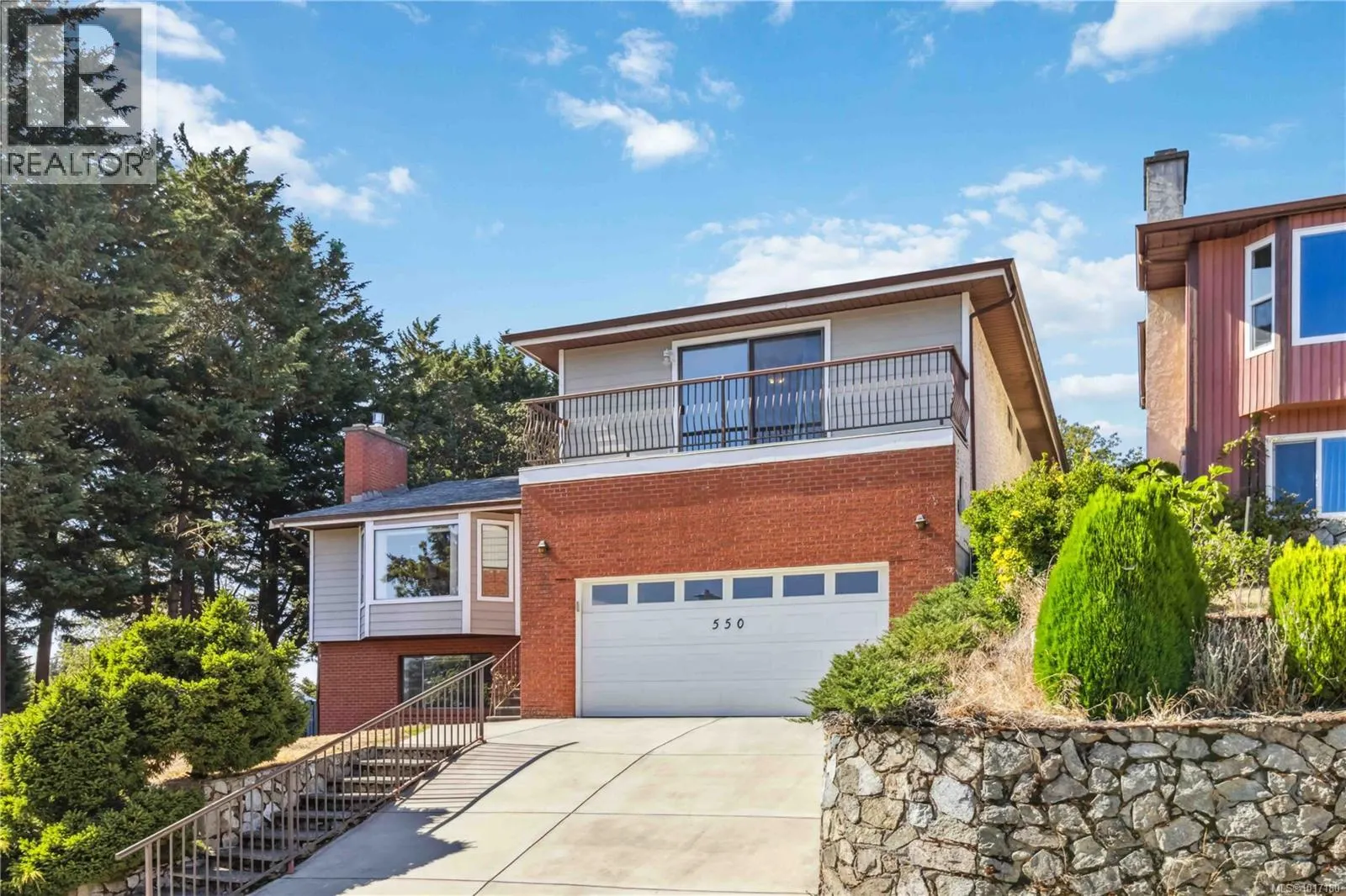 550 Fermoy Pl