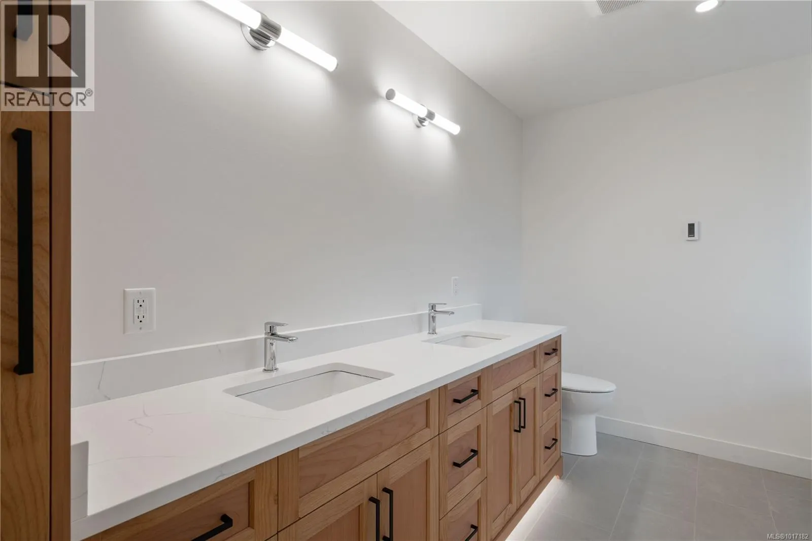 1037 Rozzano Pl