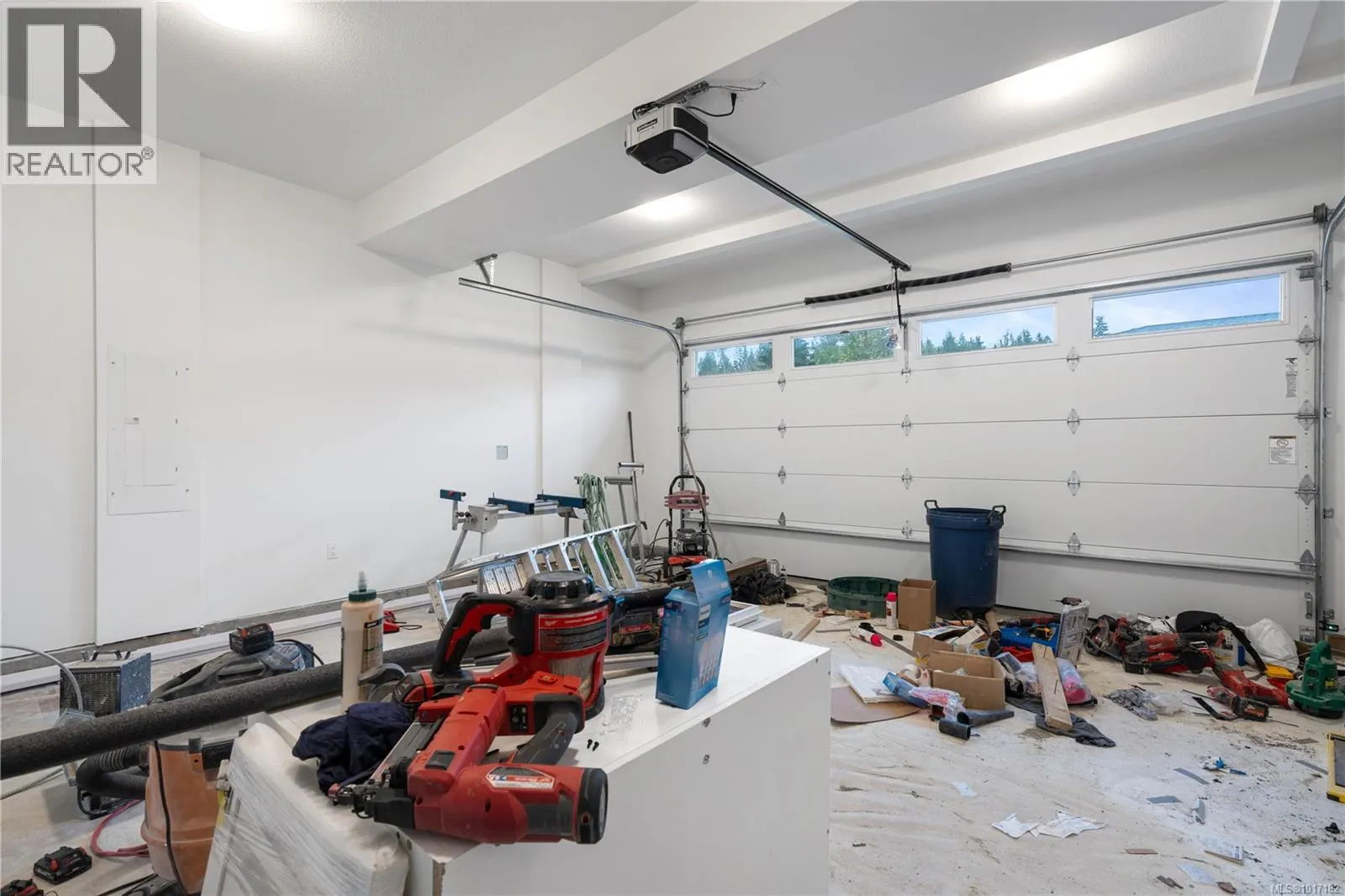 1037 Rozzano Pl