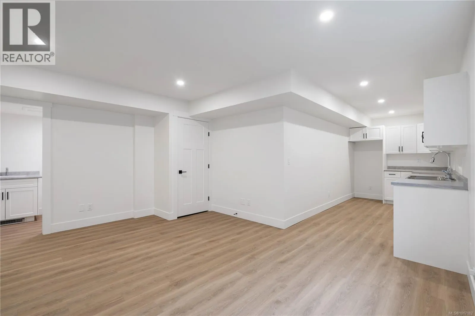 1037 Rozzano Pl