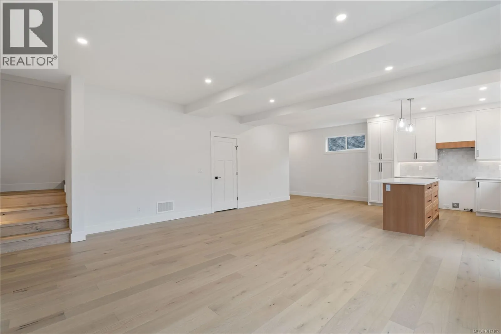 1037 Rozzano Pl