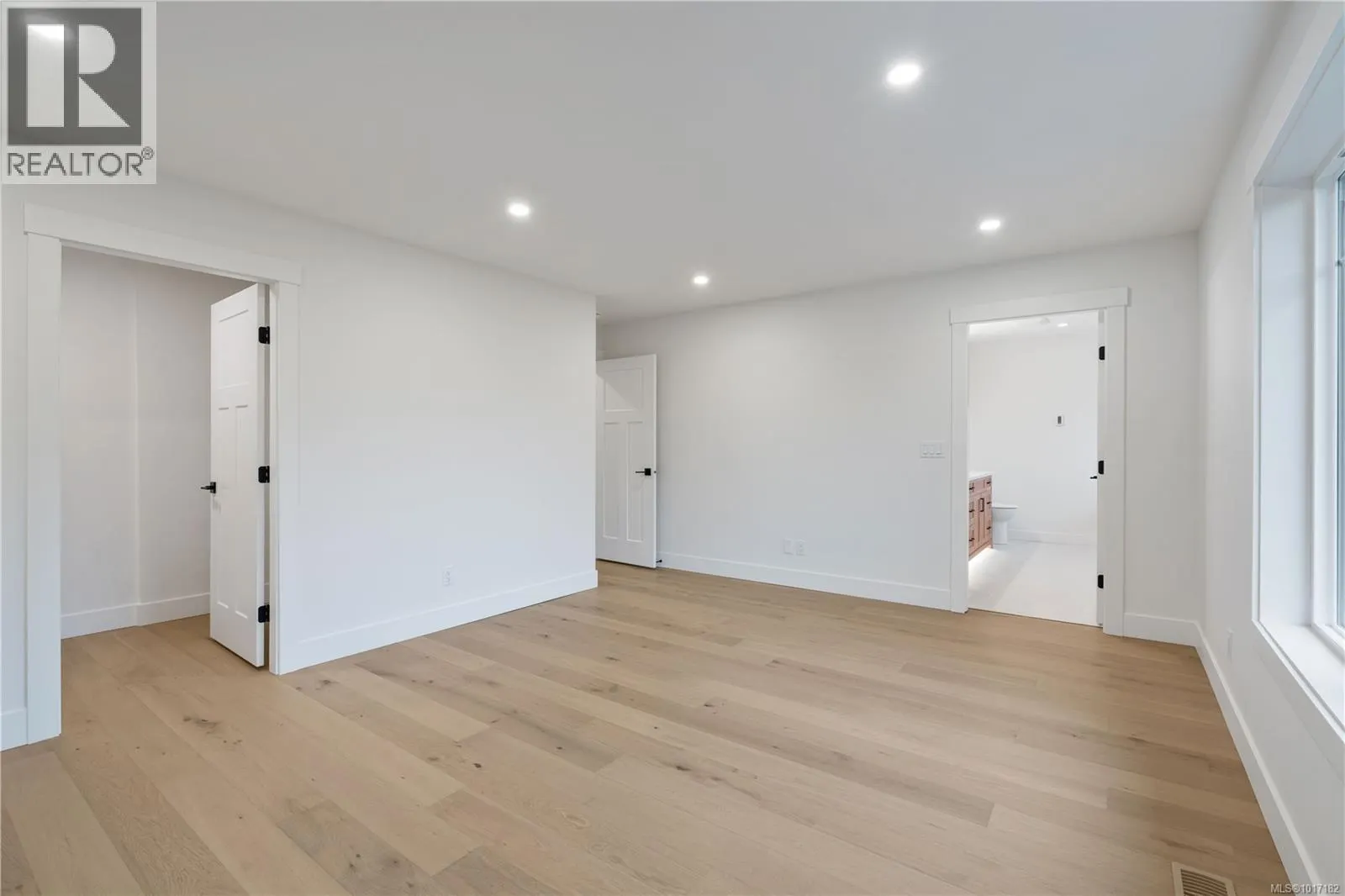 1037 Rozzano Pl