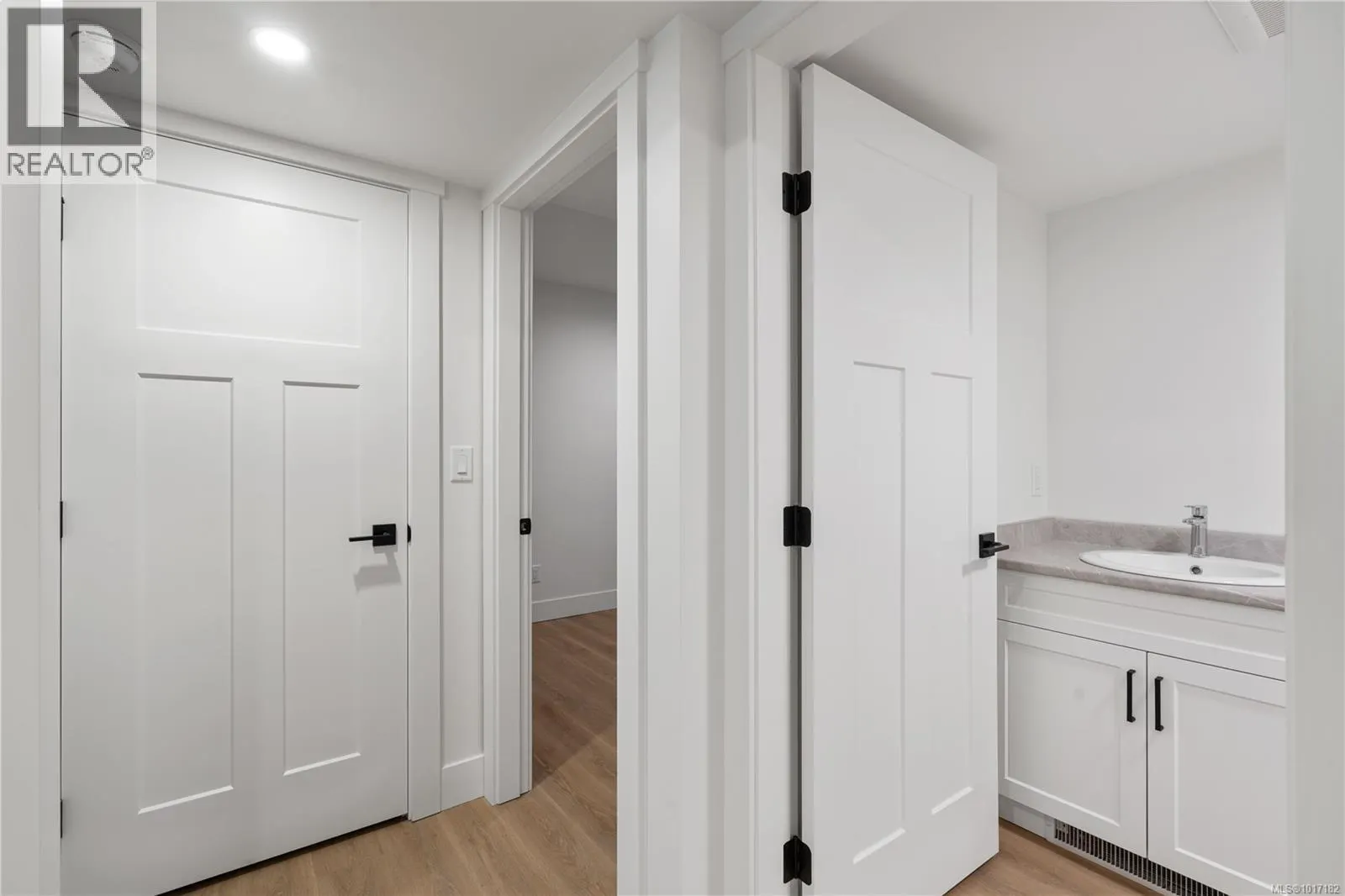 1037 Rozzano Pl