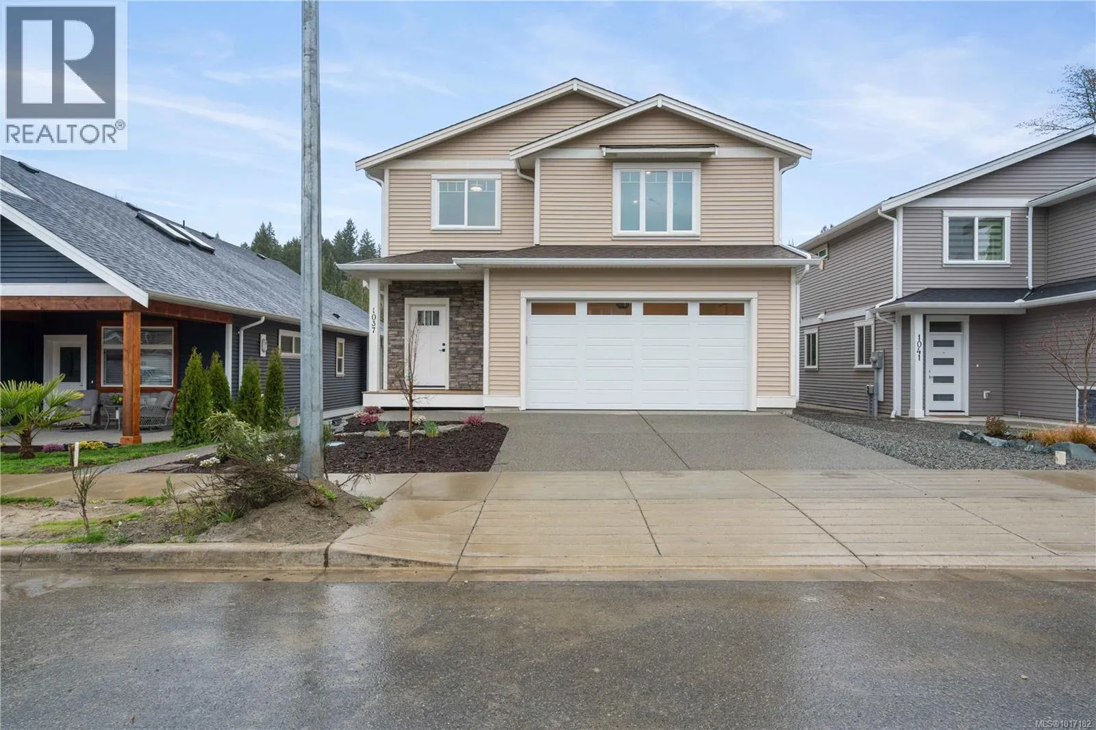 1037 Rozzano Pl