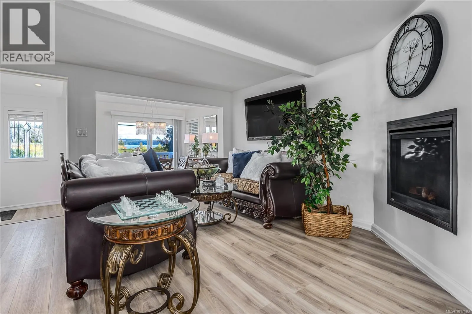 5429 Island Hwy