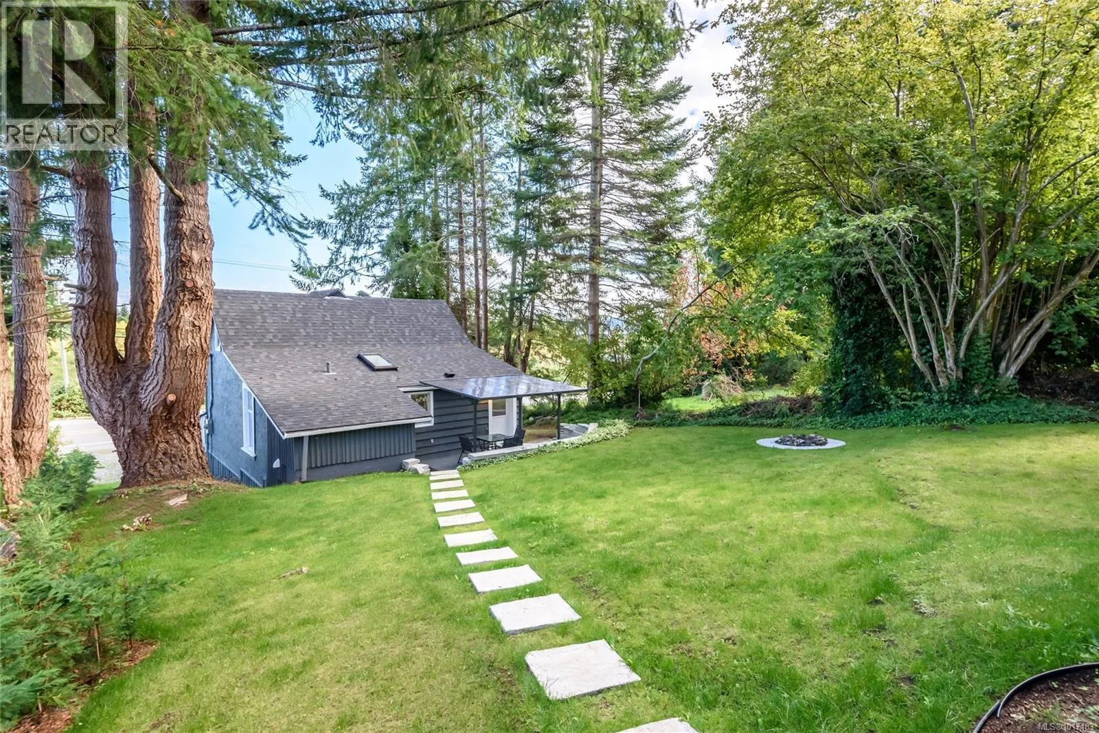 5429 Island Hwy