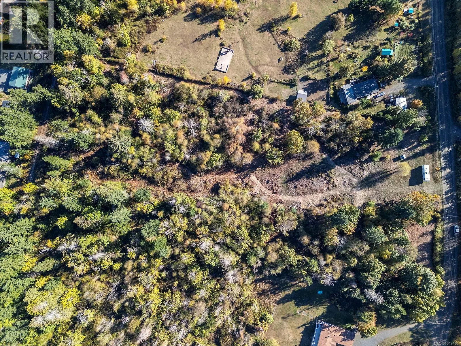 LOT 5 Country Rd