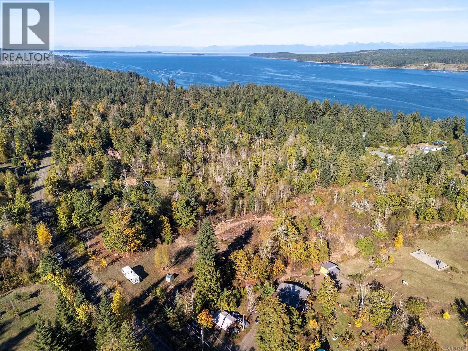 LOT 5 Country Rd