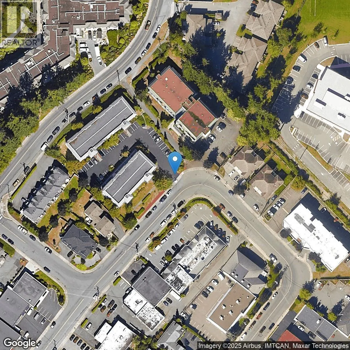 203 3087 Barons Rd