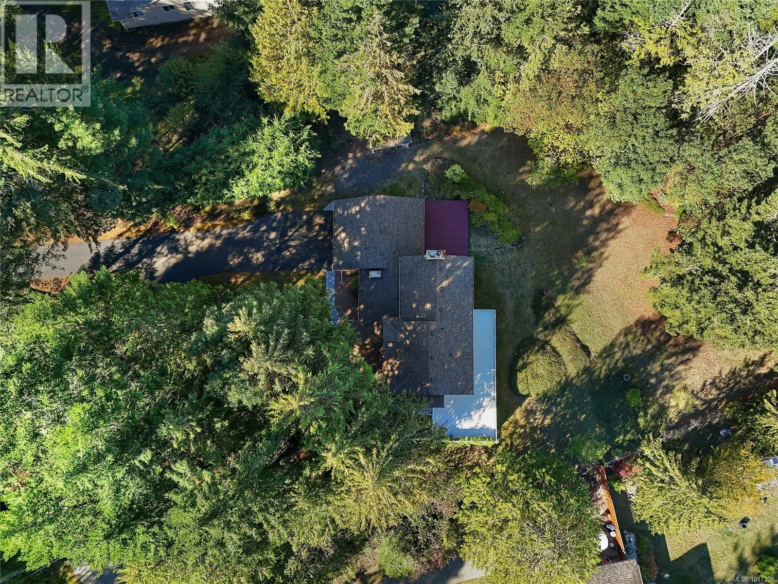 1470 Honeysuckle Pl