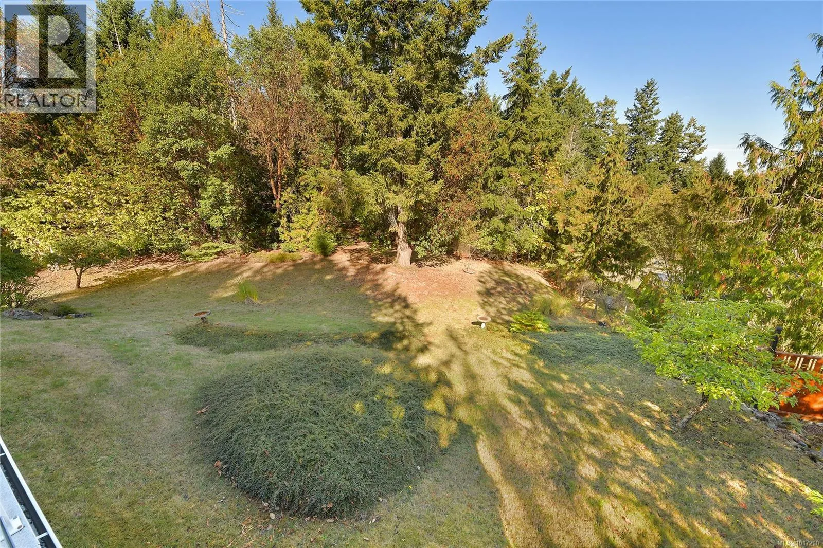 1470 Honeysuckle Pl