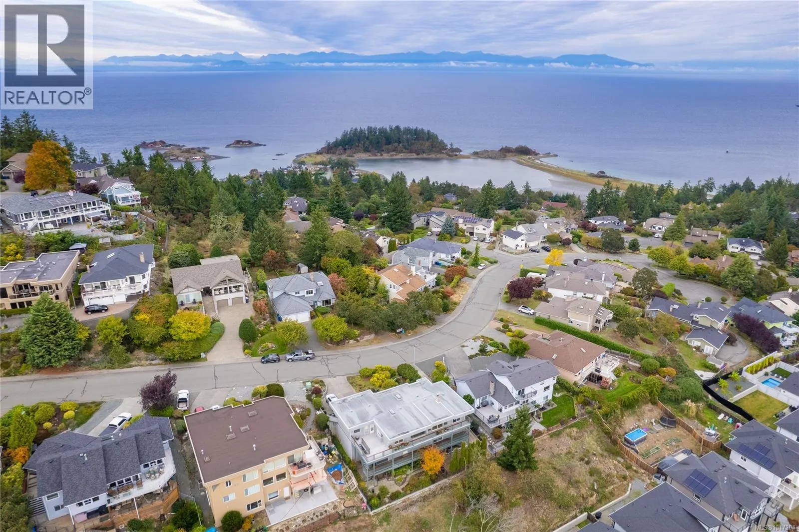 3656 Glen Oaks Cres