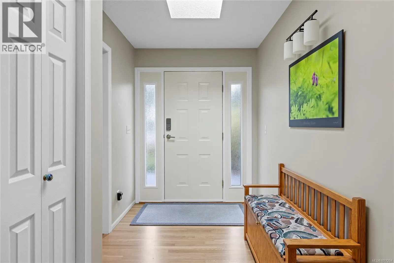 3656 Glen Oaks Cres