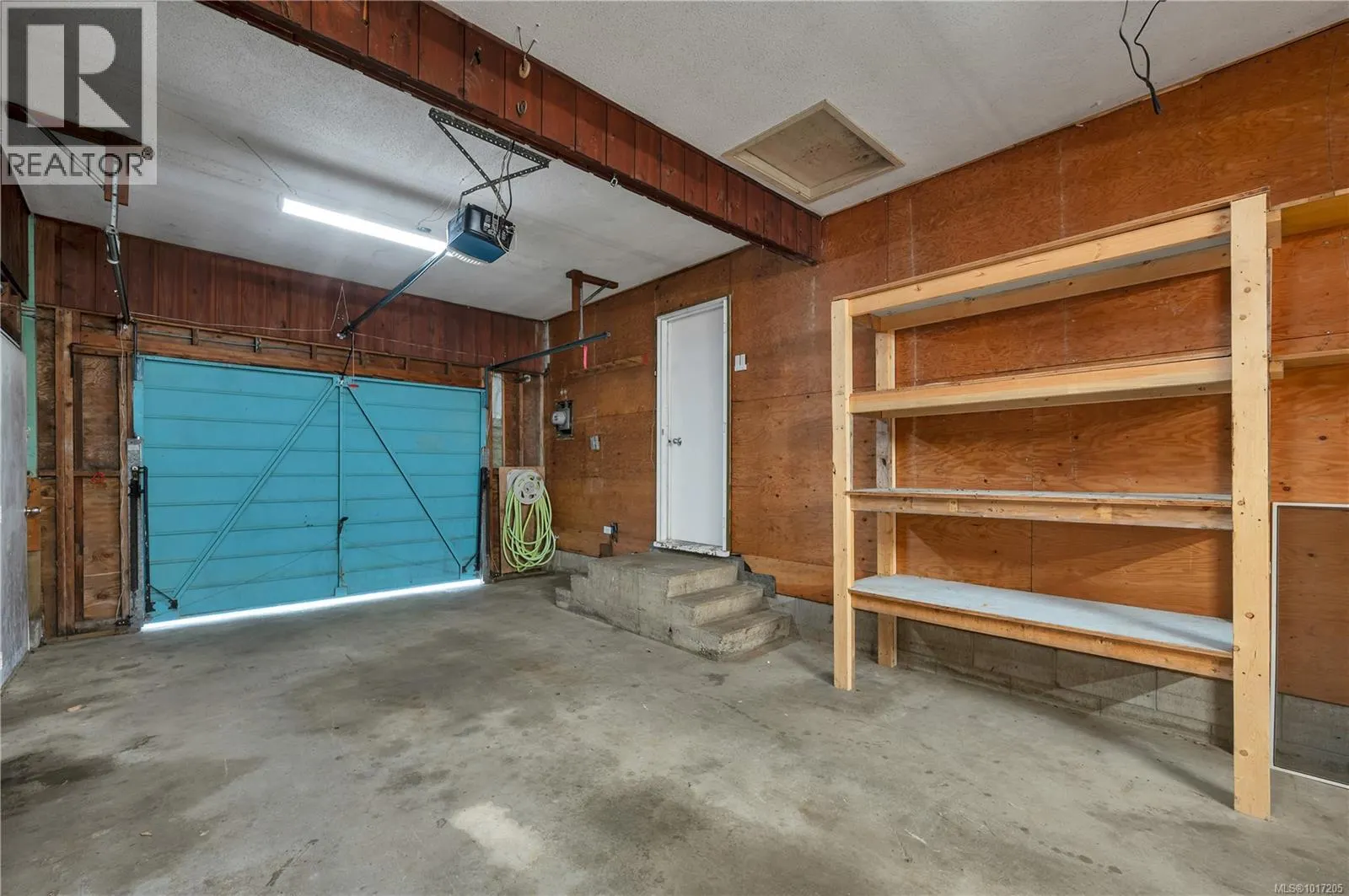 736 Nancy Greene Dr