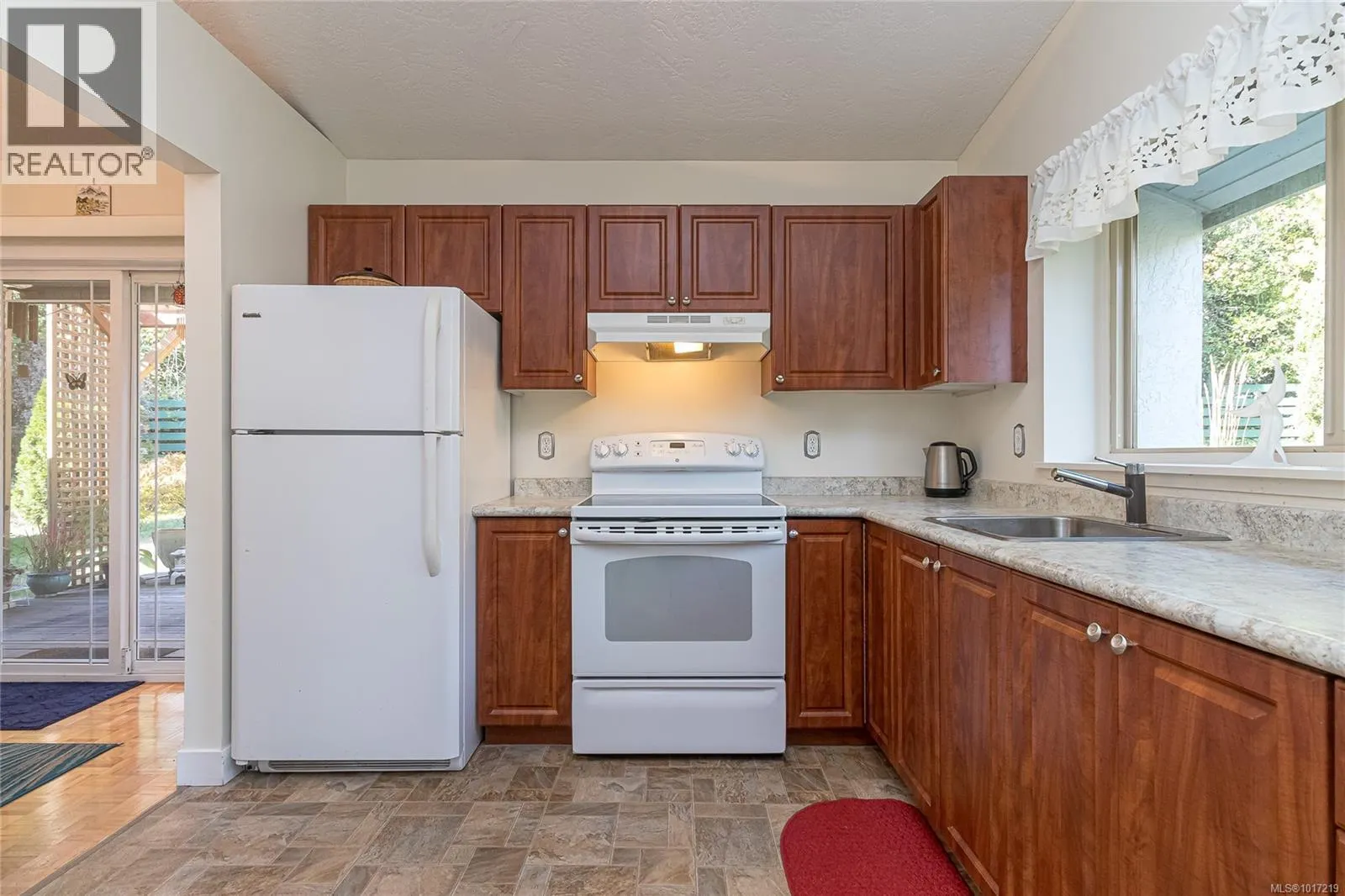 13 4140 Interurban Rd