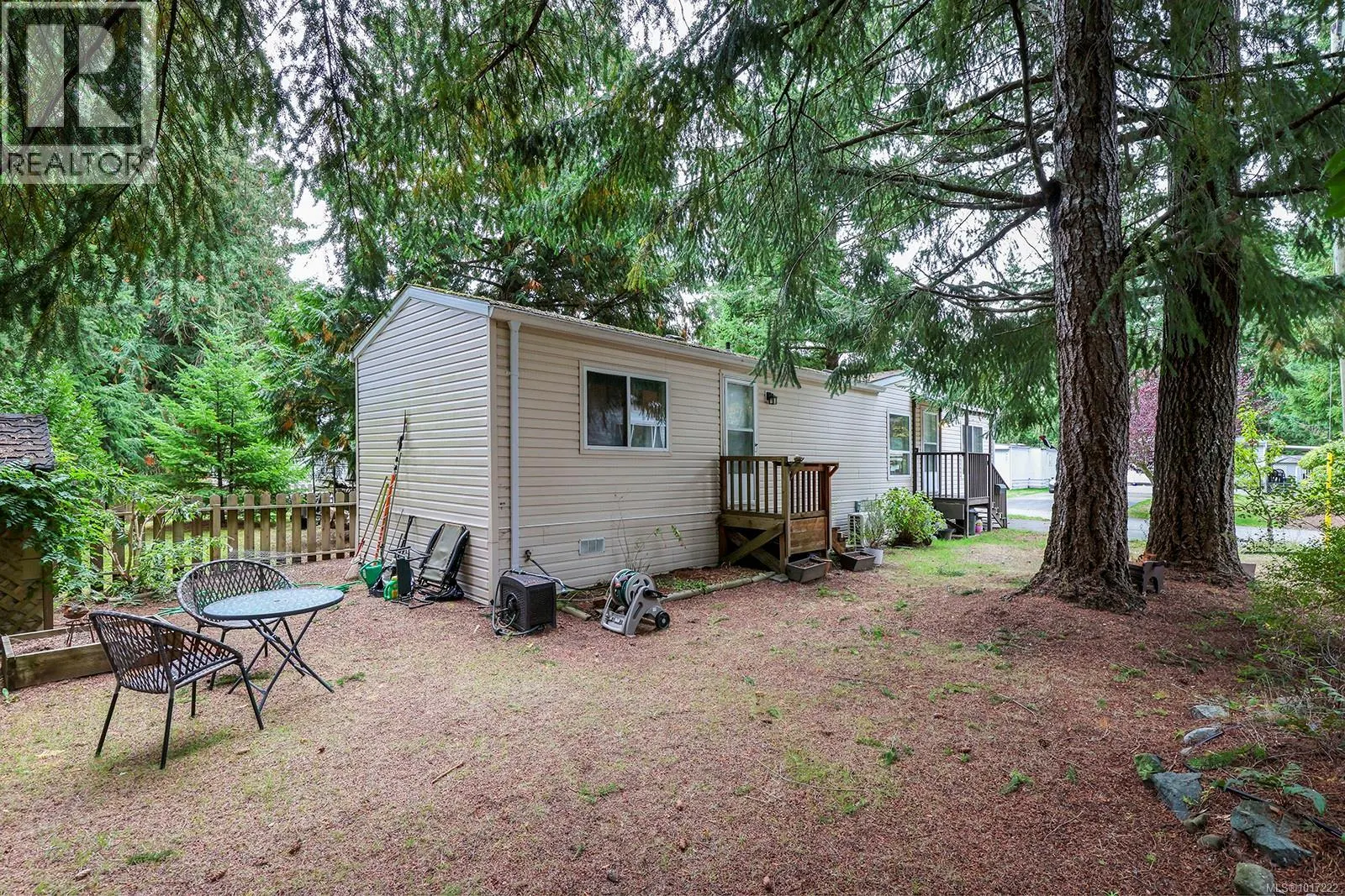 4 1640 Anderton Rd