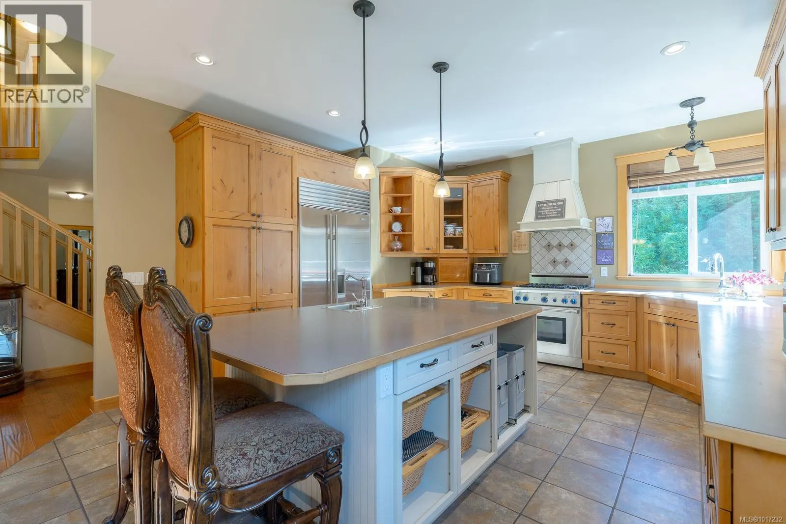 5320 Darnley Rd