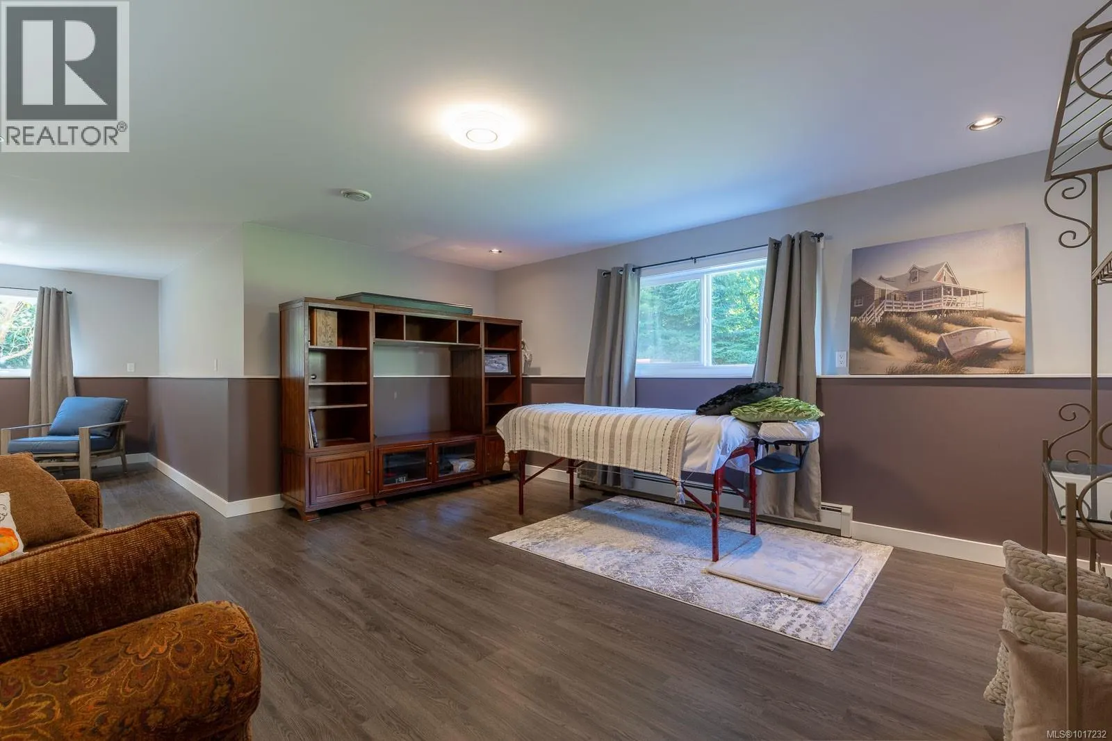 5320 Darnley Rd