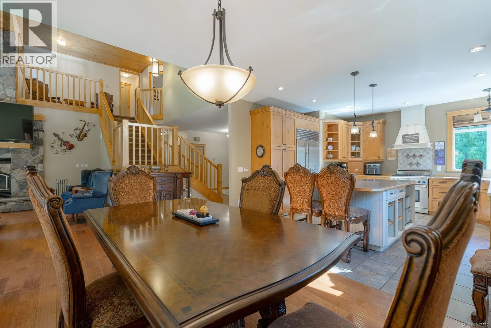 5320 Darnley Rd