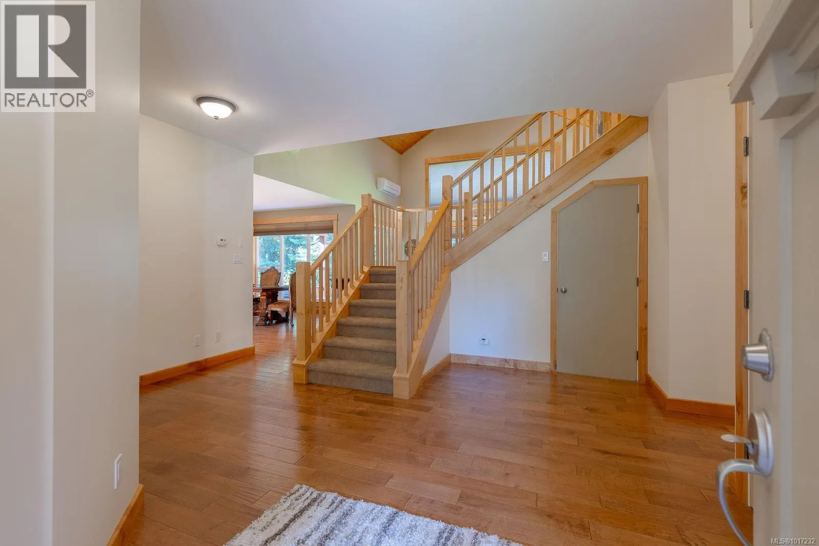5320 Darnley Rd