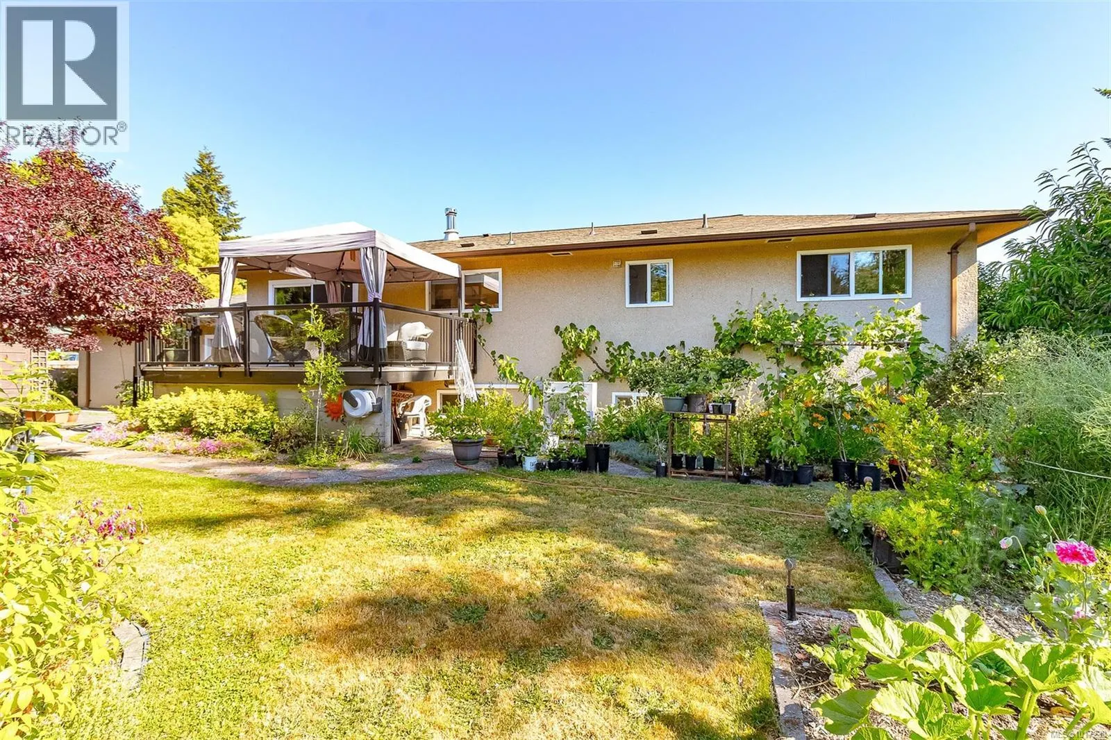 1961 Hovey Rd