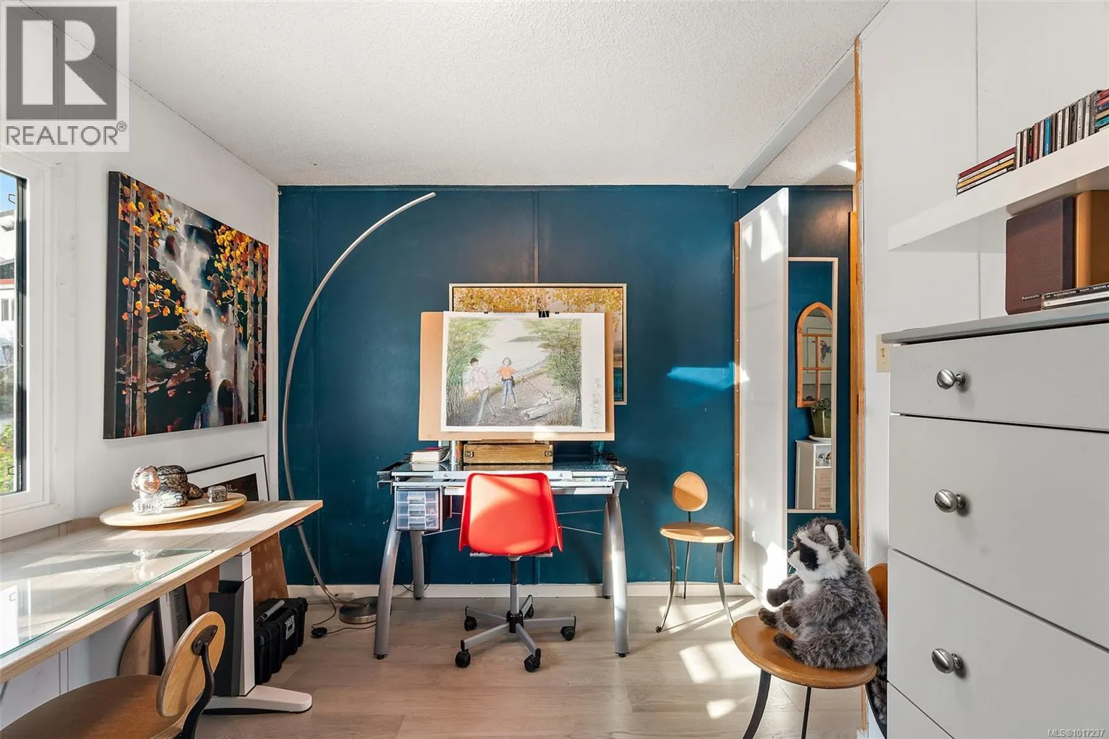 72 10980 Westdowne Rd